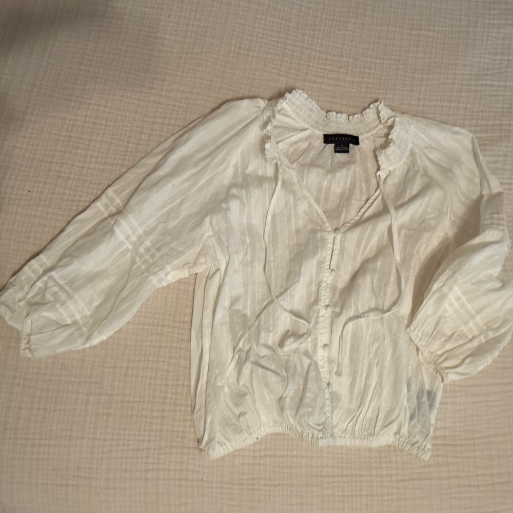 White Blouse with Ruffle Details size Sm